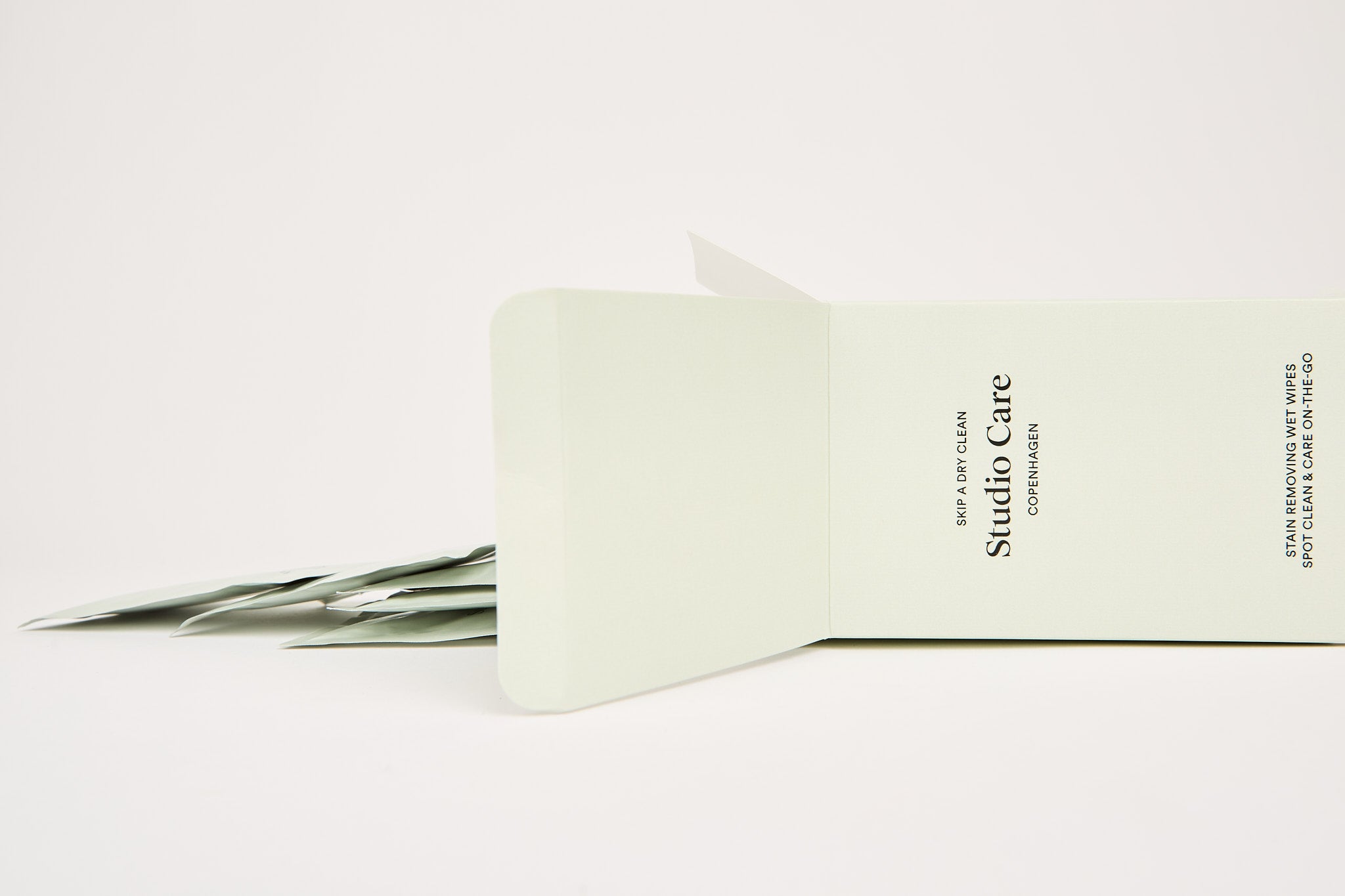 Stain Removing Wet Wipes